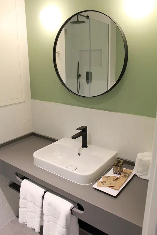 Studio with Views - Bathroom (sink detail)